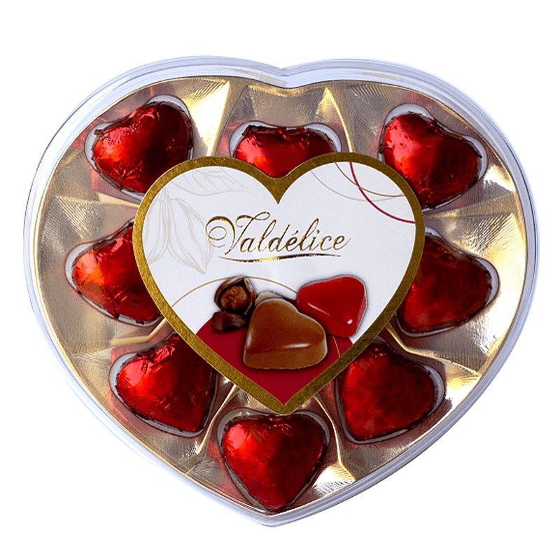 Bombones de corazón rojos en estuche de 72 gramos.
