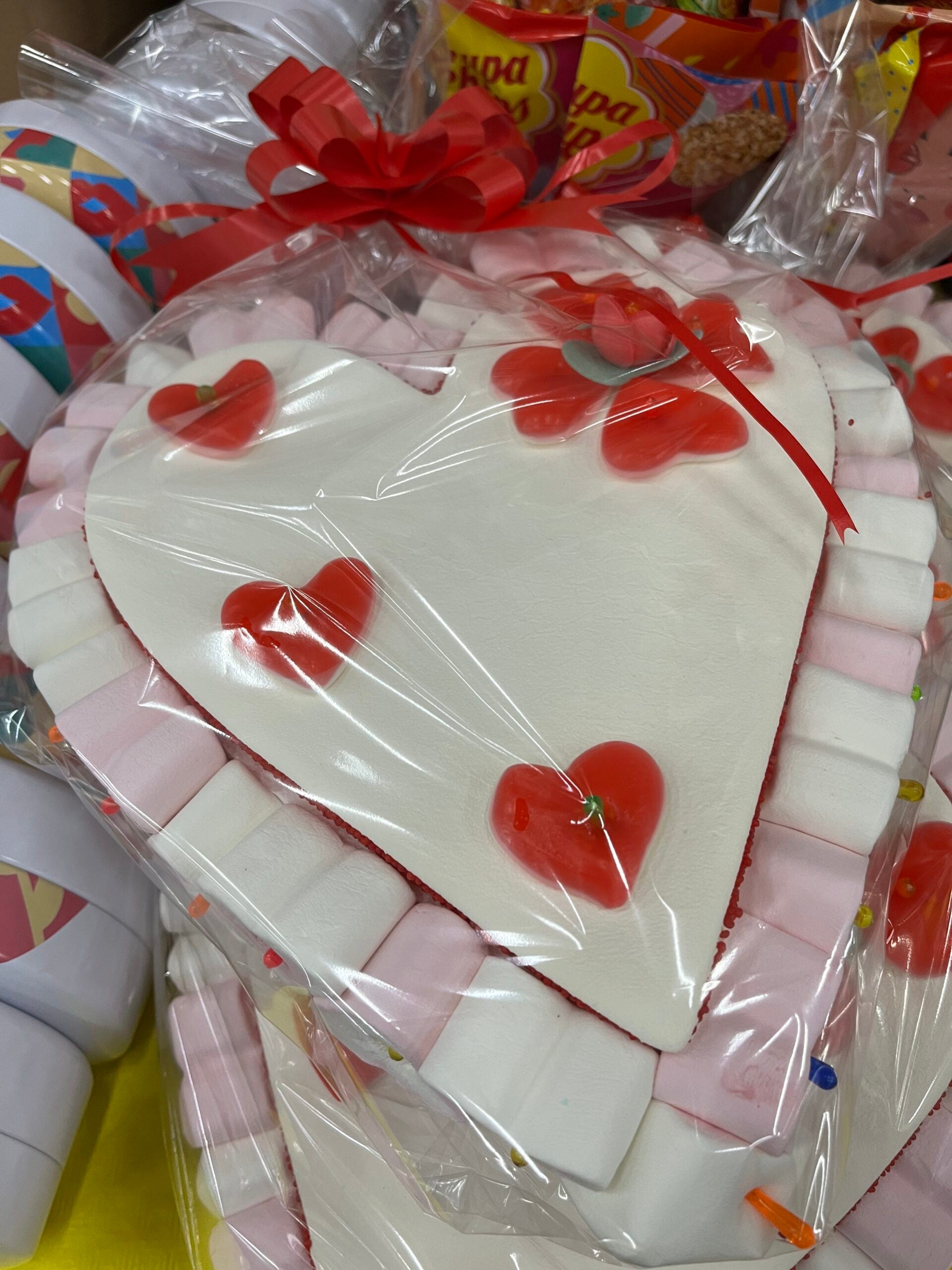 Tarta Corazón Golosinas Mediano